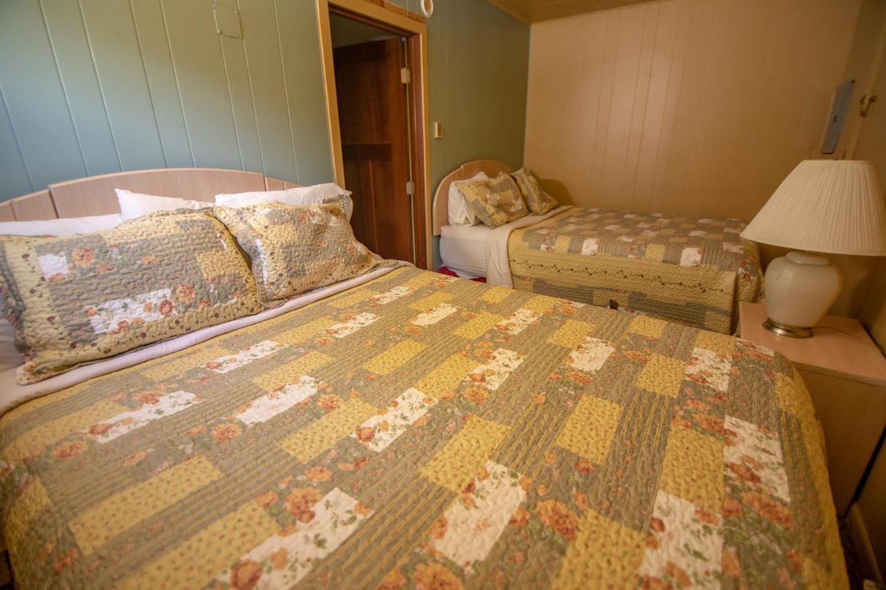 Ridges Inn & Suites Baileys Harbor Luaran gambar